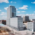 호텔 Hampton By Hilton Center 3*