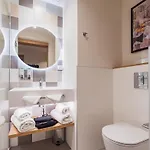 Hampton By Hilton Center 3*