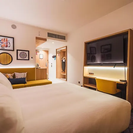Hotel Hampton By Hilton Center