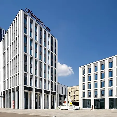 Hotel Hampton By Hilton Center