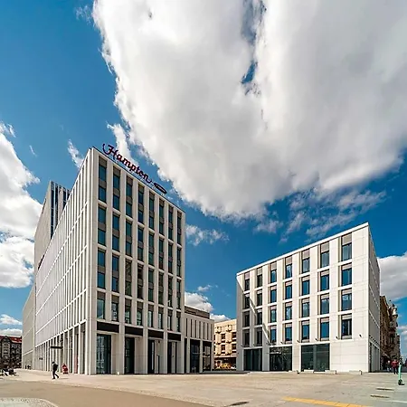 Hampton By Hilton Center 3*