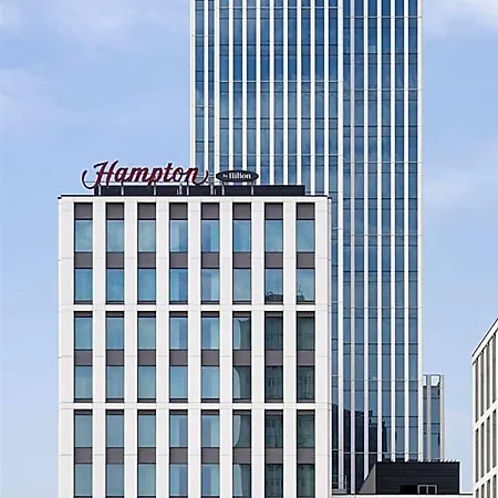Hampton By Hilton Center