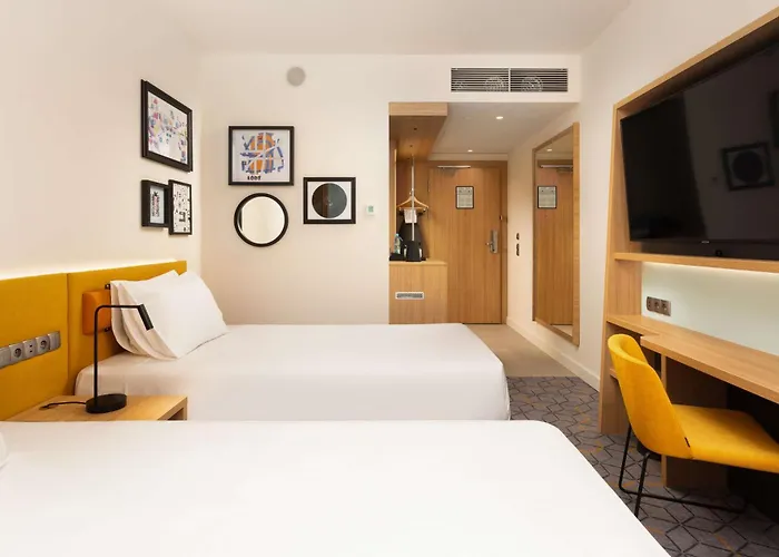 Hampton By Hilton Center 3* وودج