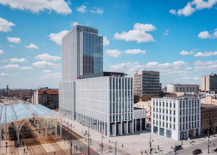 Hampton By Hilton Center